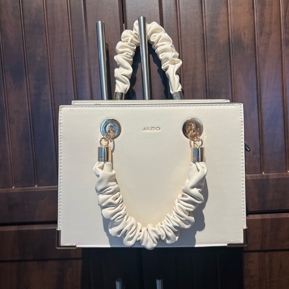 Aldo Purse